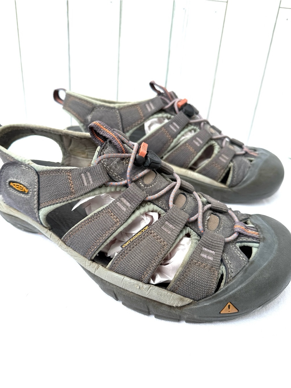 Keen Newport H2 Hiking Outdoor Closed Toe Sport Sandals Men's size 10